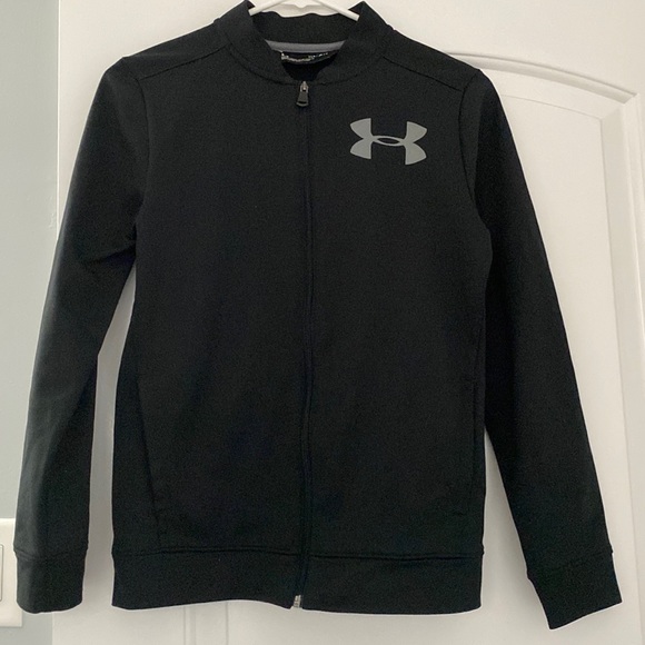 Under Armour Other - boys underarmour fullzip